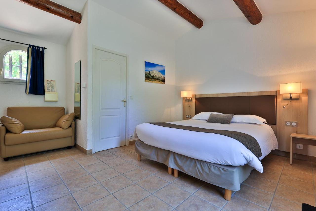 Logis Hotel & Spa Dejeunez Sous L'Arbre Rousset  Kültér fotó