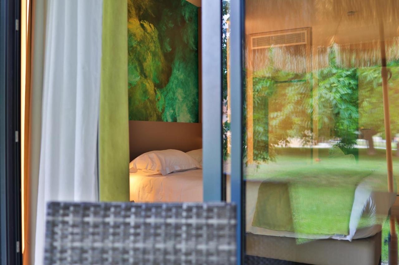 Logis Hotel & Spa Dejeunez Sous L'Arbre Rousset  Kültér fotó